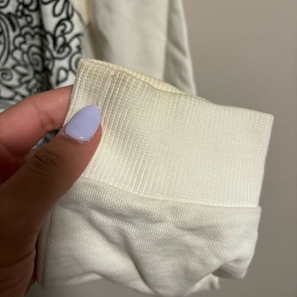 Tory Burch Embroidered Scribble Doodle Graphic Floral Sweater- Size Small - Picture 8 of 10